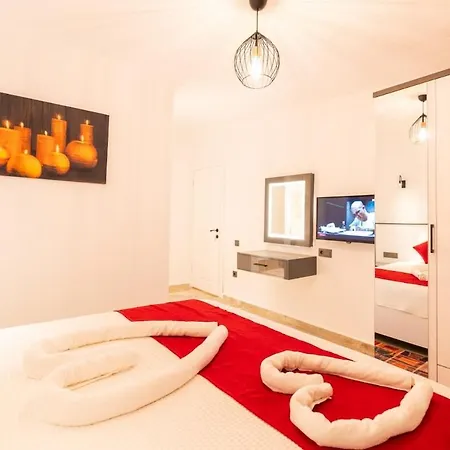 Apartment Near Kaputas, Luxury Apartment With Pool Kas