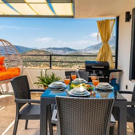 Apartment Near Kaputas, Luxury Apartment With Pool *